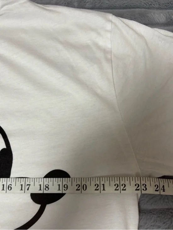 💕Silent Show Pick💕Disney Mickey Mouse Metallic Short Sleeve Tee - Picture 4 of 6